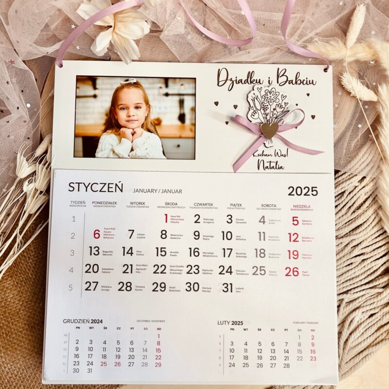 3ss Kalendarz z miejscem na zdjęcie dziecka z okazji dnia babci i dziadka