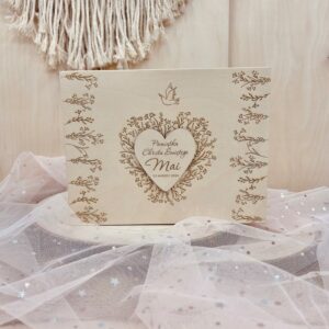 DREWNIANE-PUDELKO-Z-IMIENIEM-PAMIATKA-CHRZTU-SWIETEGO-PREZENT-NA-CHRZEST-Wysokosc-produktu-8-cm DREWNIANE PUDEŁKO Z IMIENIEM PAMIĄTKA CHRZTU ŚWIĘTEGO PREZENT NA CHRZEST