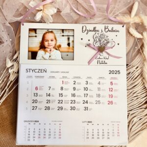 PREZENT NA DZIEŃ BABCI I DZIADKA KALENDARZ GRAWER IMIONA BABCIA DZIADEK