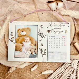 PREZENT NA DZIEŃ BABCI I DZIADKA KALENDARZ ZE ZDJĘCIEM GRAWER IMIONA WNUKÓW
