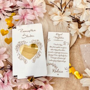 1 Pudełko na pieniądze z złotym sercem