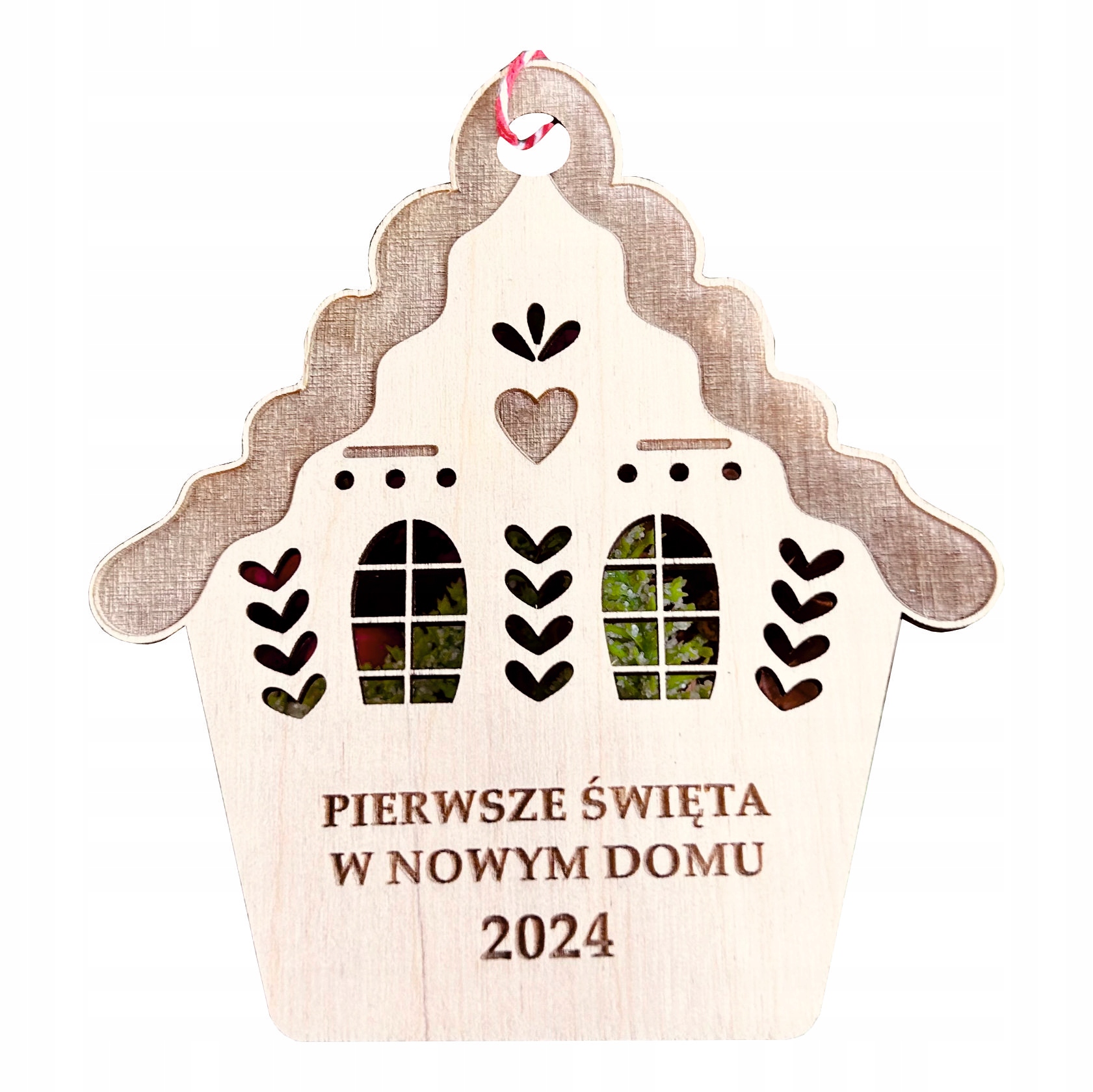 Drewniana bombka w kształcie domku