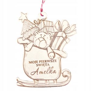 Drewniana bombka w kształcie sanek