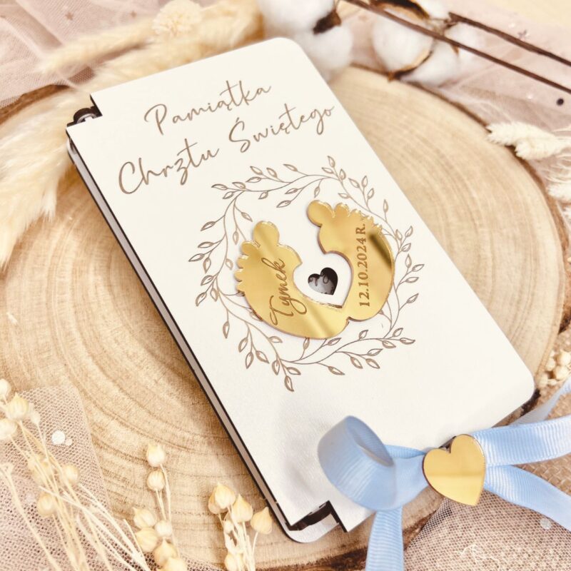 PB-2-2 Pudełko na pieniądze z stópkami.