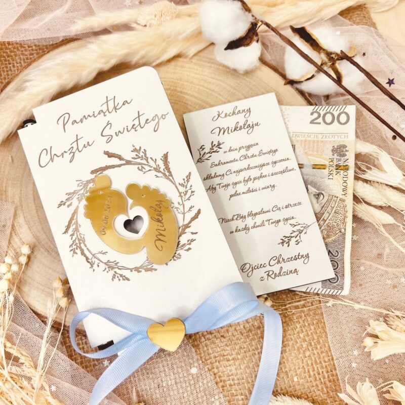 Pudełko na pieniądze z stopami