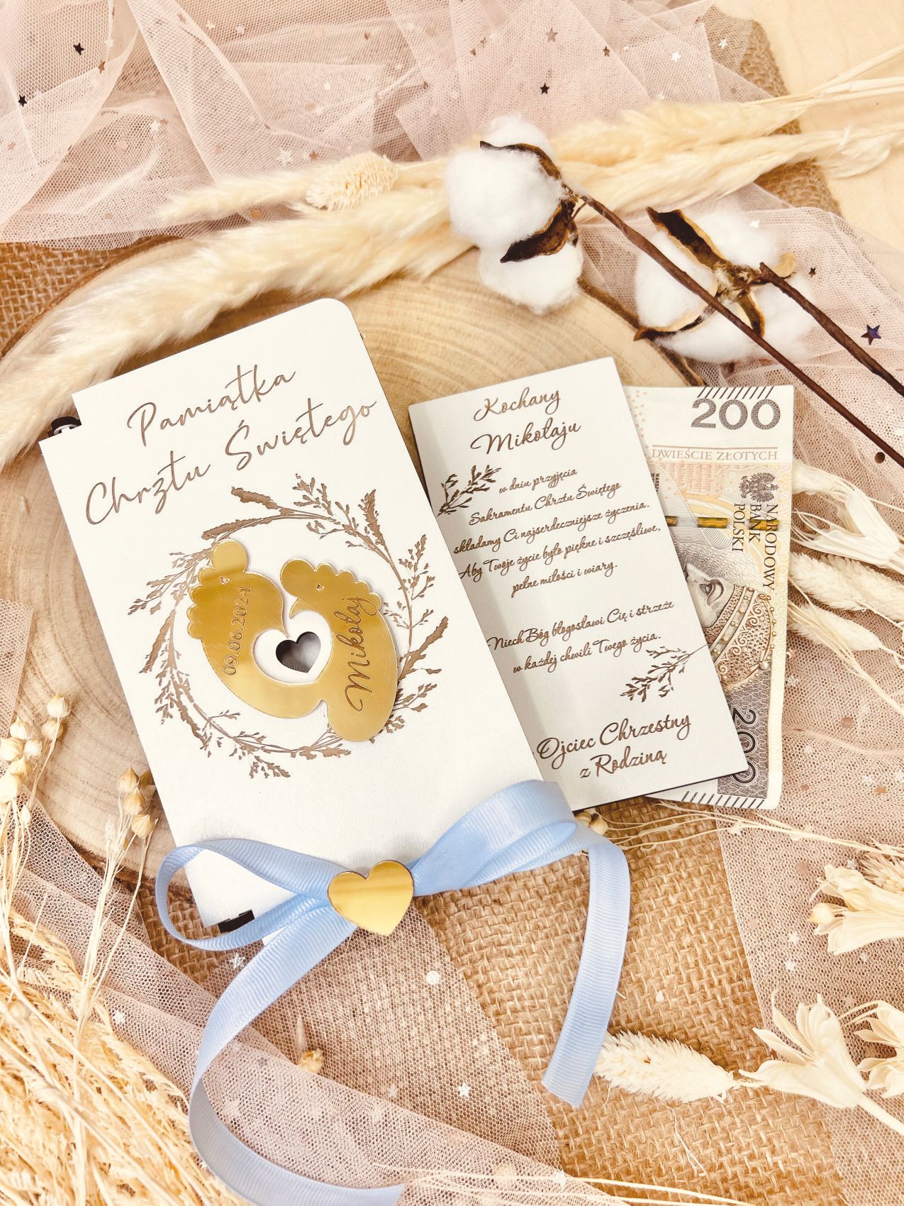 Pudełko na pieniądze z stopami