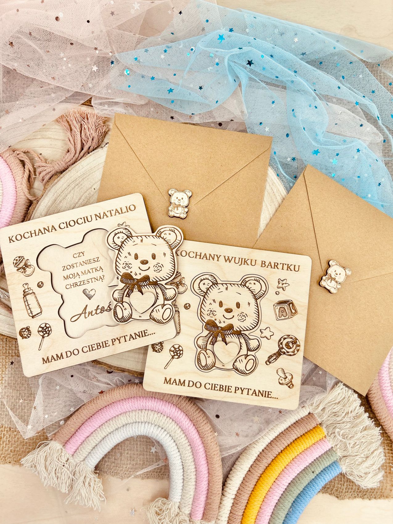 Prośby o bycie chrzestnym z misiem.