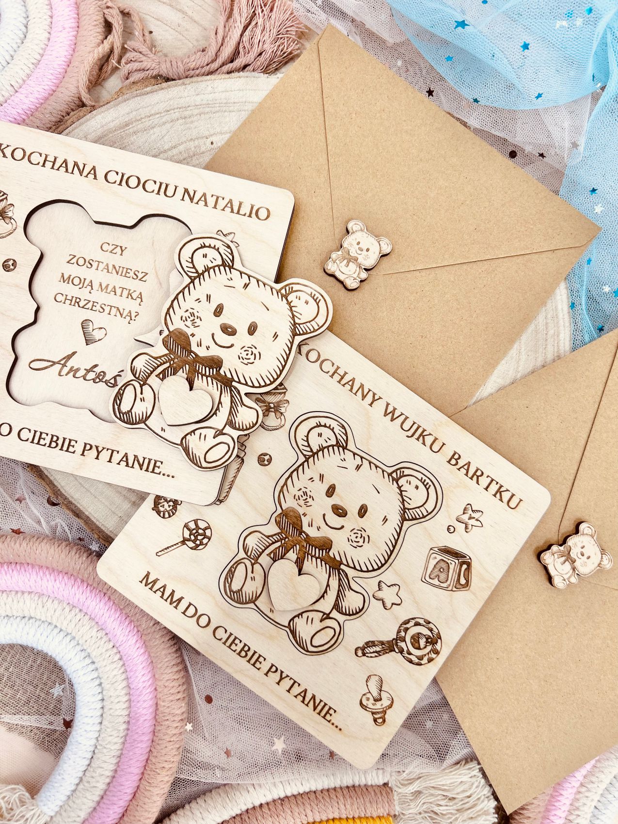 Prośby o bycie chrzestnym z misiem.