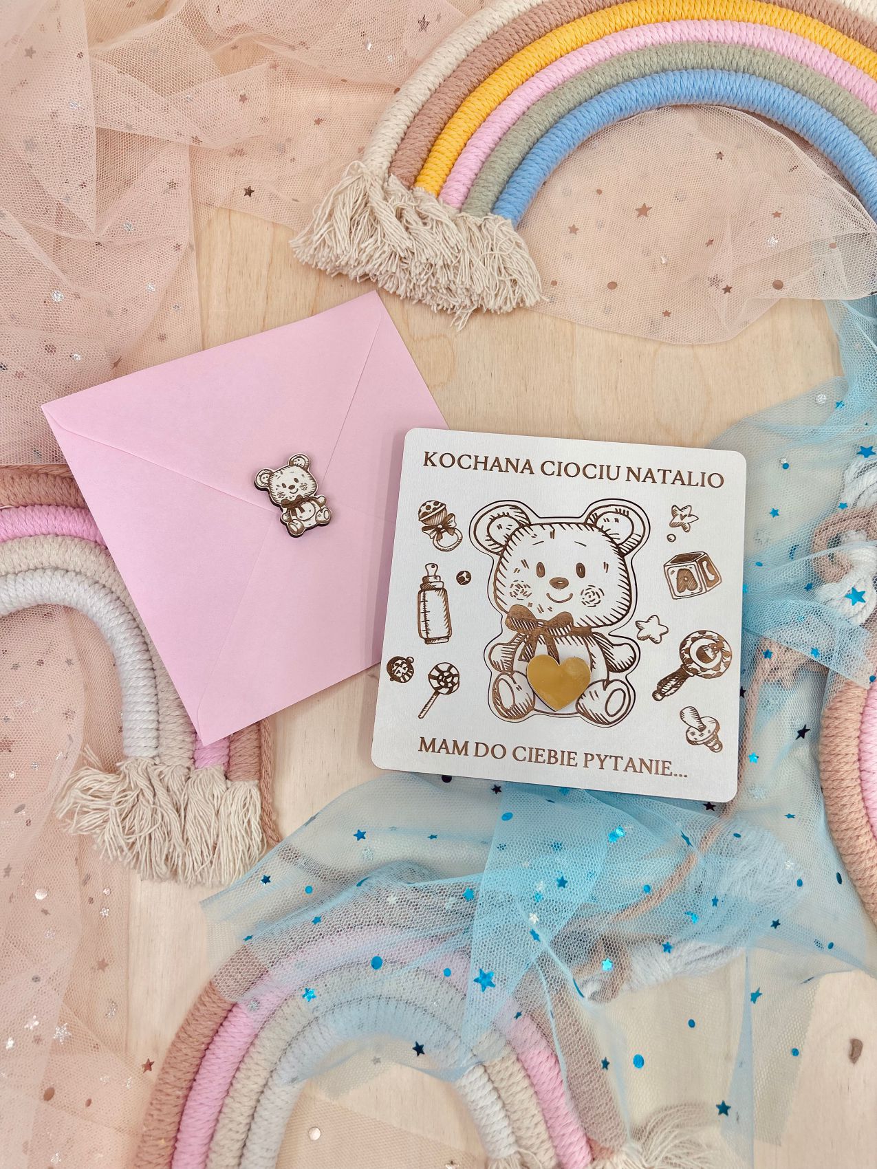 Biała prośba o bycie Chrzestnym z misiem.