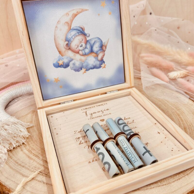 Drewniane pudełko na pieniądze z chmurką