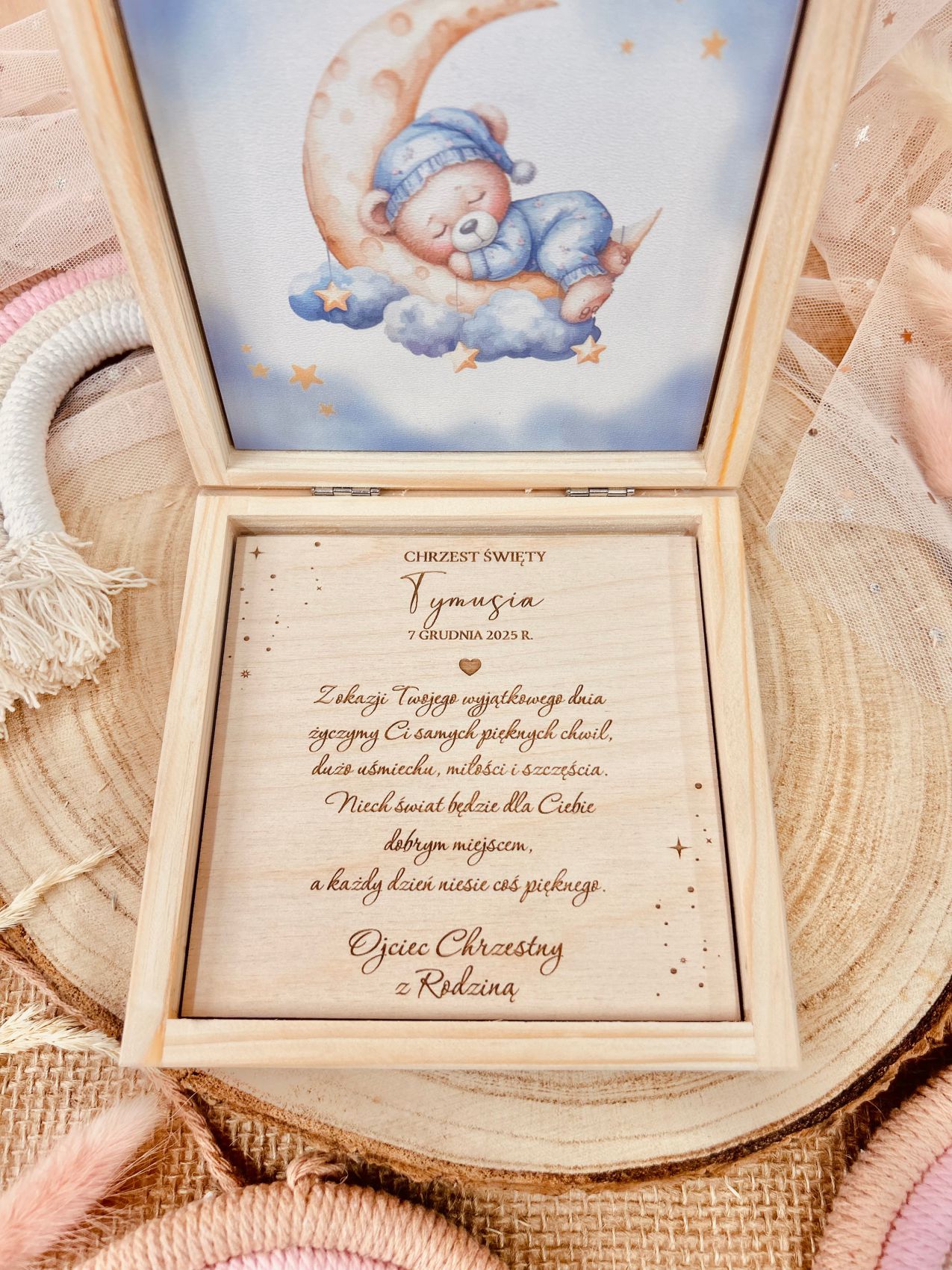 Drewniane pudełko na pieniądze z chmurką