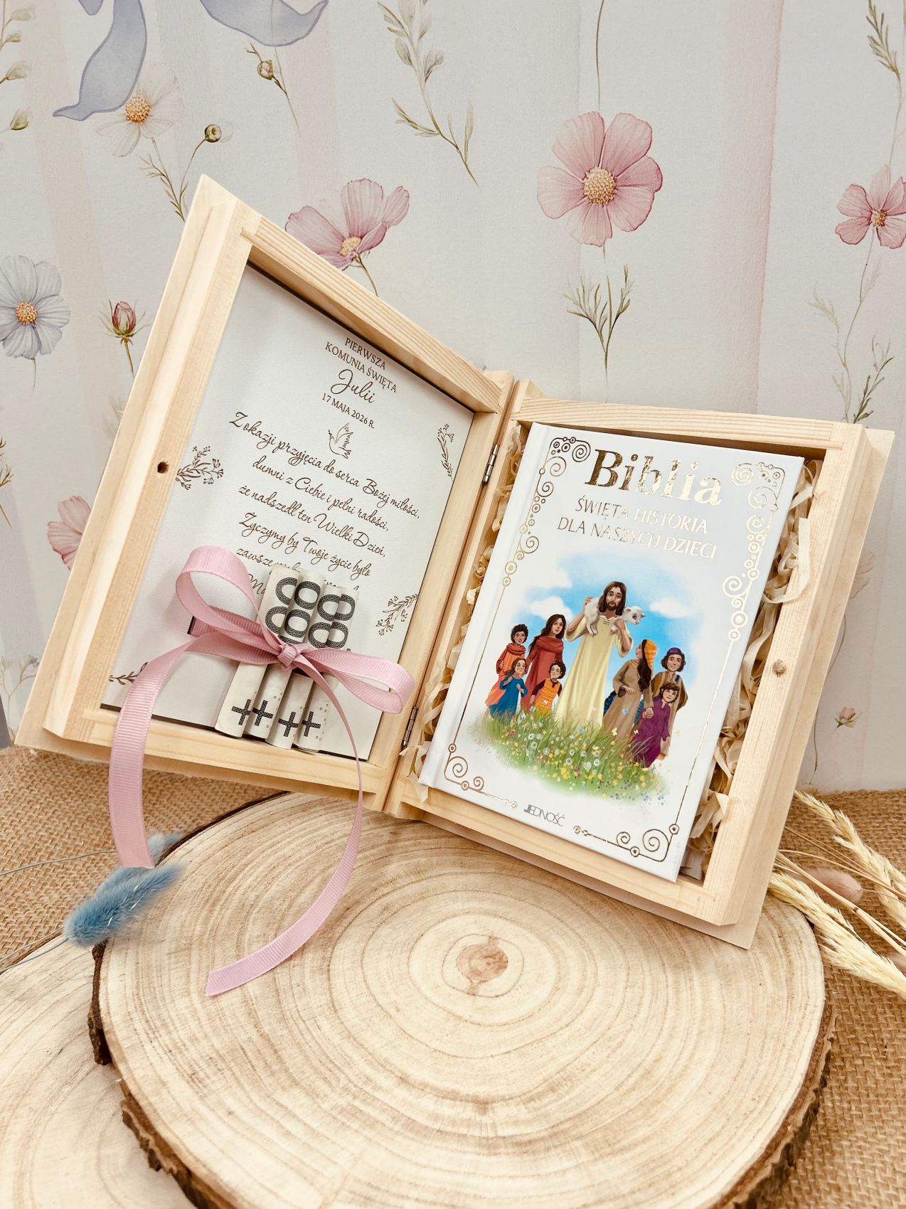 BIBLIA PAMIĄTKA PIERWSZEJ KOMUNII ŚWIĘTEJ